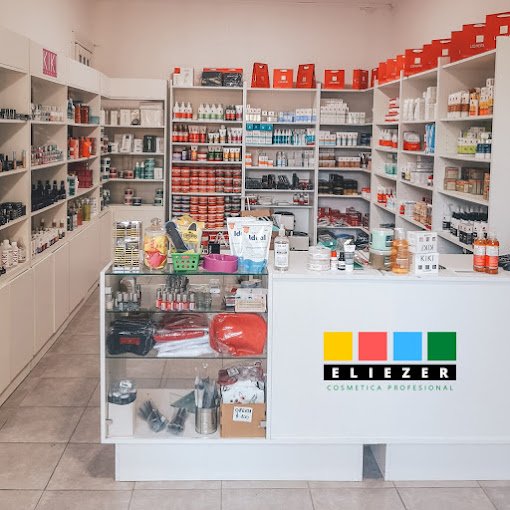 Foto del interior de la Distribuidora Eliezer